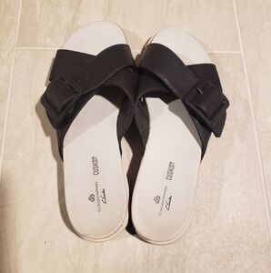 GUC Cloudsteppers by Clarks Womens Eliza April Slide Sandal